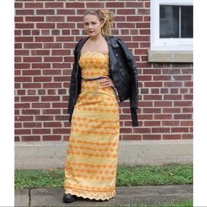 💜 Vintage Shades Of Spring Eyelet Maxi Dress